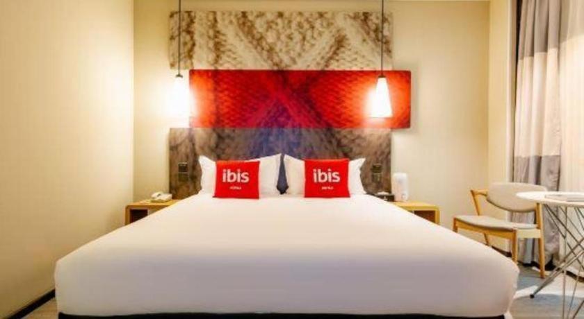 Hotel Ibis Xi'An First Gaoxin Rd Extérieur photo