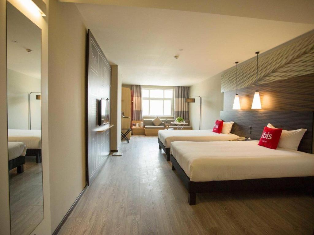 Hotel Ibis Xi'An First Gaoxin Rd Extérieur photo